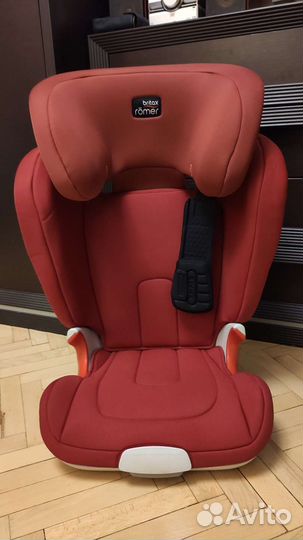Автомобильное кресло britax romer kidfix