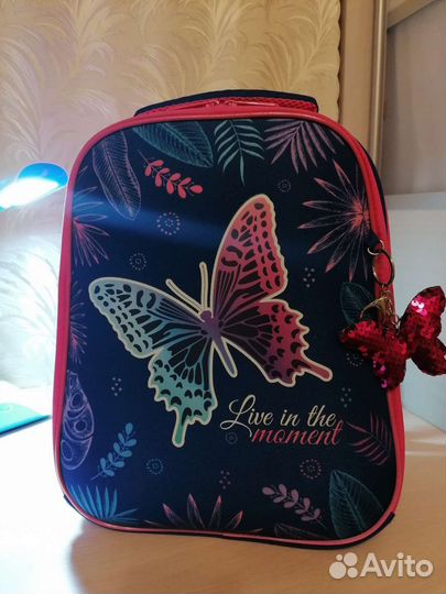 Рюкзак для девочки новый