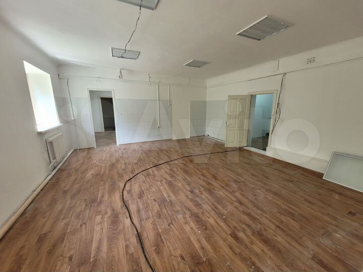 Торговая площадь, 67.6 м²