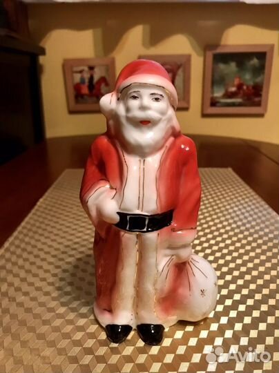 Статуэтка Дед Мороз, фарфор