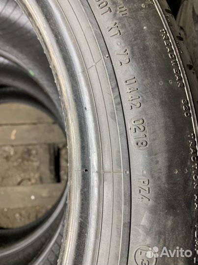 Pirelli P Zero 245/45 R19 и 275/40 R19 101Y