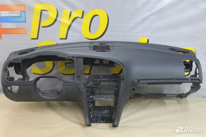 Торпедо Saab панель приборов