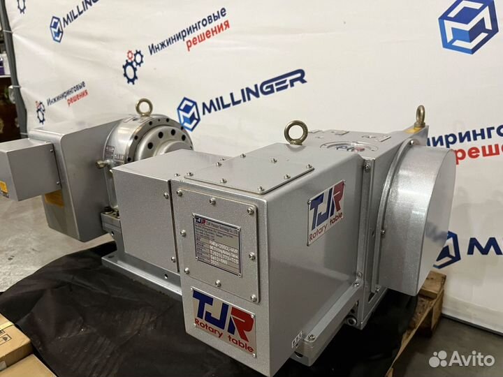 Наклонно-поворотный стол с чпу FHR(s) -255CL