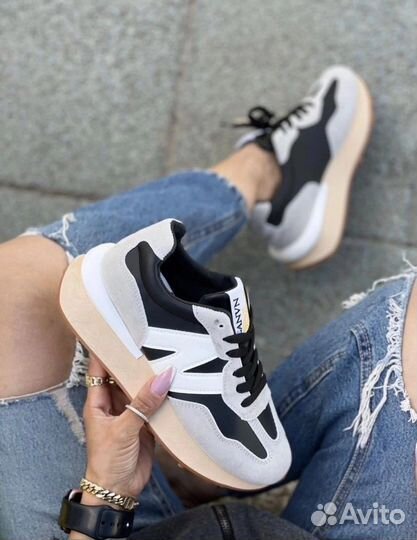 Кроссовки женские новые 36-41