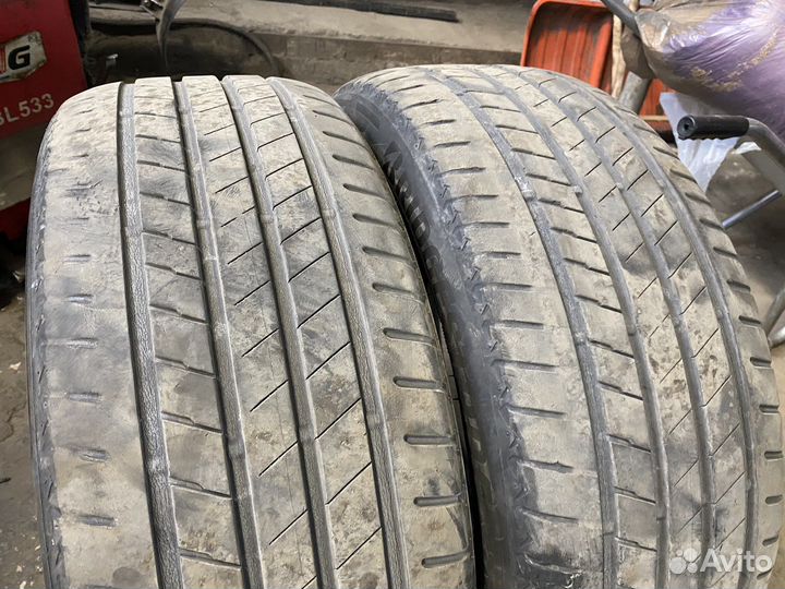 Bridgestone Alenza 001 245/45 R20 и 275/40 R20 103W