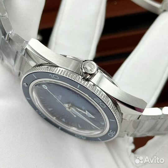 Часы Omega Seamaster 300