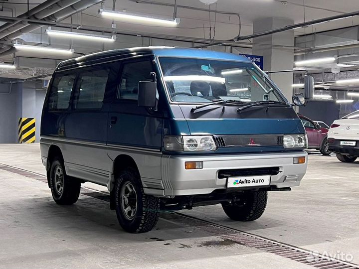 Mitsubishi Delica 2.5 МТ, 1994, 245 415 км