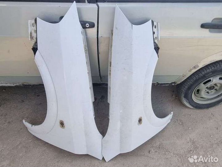 Крыло переднее правое opel astra