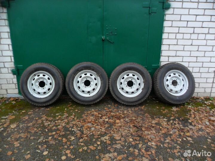 Yokohama F700Z 225/70 R16 107T