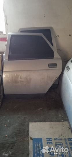 Двери от а/м ваз 2110 2 передние,2 задние