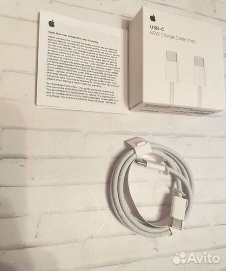 Оригинальный провод на iPhone 15/15 pro