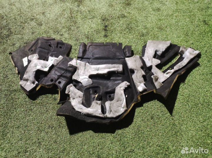 Шумоизоляция Audi Q7 II 4M cvmd 2016