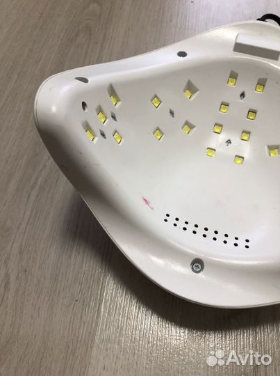 UV/LED Лампа для маникюра