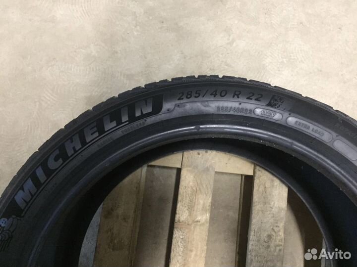 Michelin Alpin 5 285/40 R22