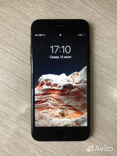 Телефон iPhone 7