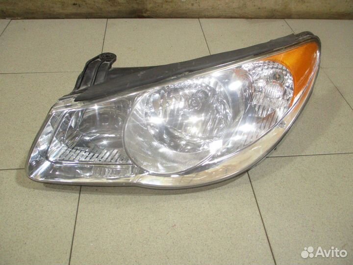 Фара левая Hyundai Elantra 4 (HD)