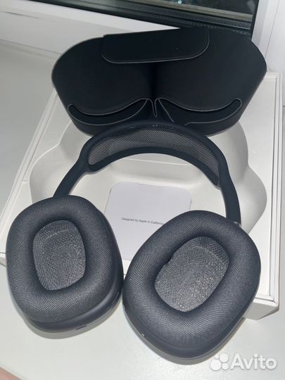 Apple airpods MAX black