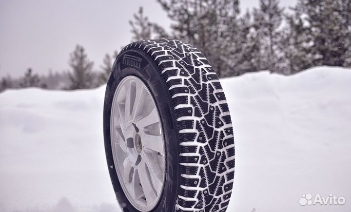 Pirelli Ice Zero 225/60 R18 104T