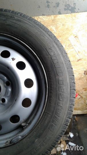 Продам колеса летние в сборе Bridgestone B250 R15