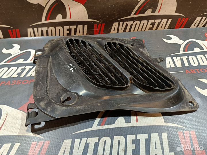 Воздухозаборник Peugeot 206