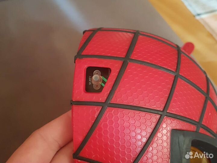 Маска человека паука