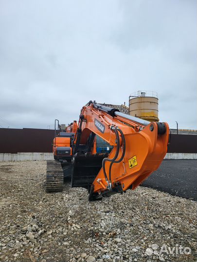 Гусеничный экскаватор Develon DX260LC-7M, 2024