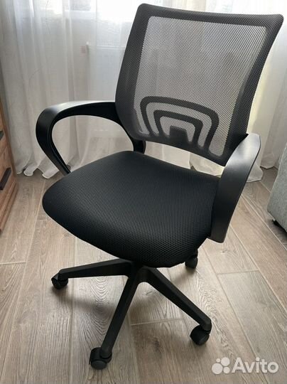 Компьютерный стул/кресло новый с анатом.спинкой