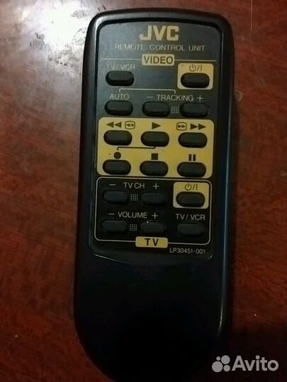 Пульт от видеомагнитофона JVC