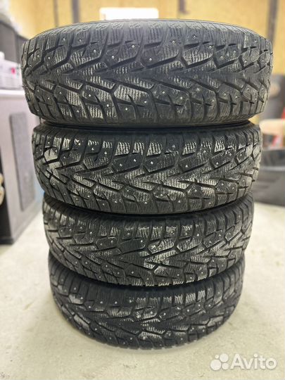 Yokohama Ice Guard IG55 215/70 R16 100