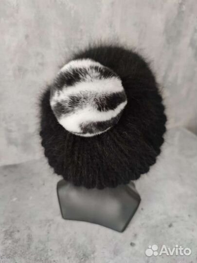 Шапка женская вязаная