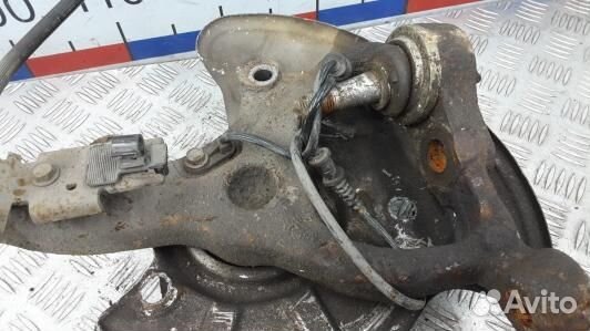 Ступица передняя правая chrysler 300C 1 (LBE17N901