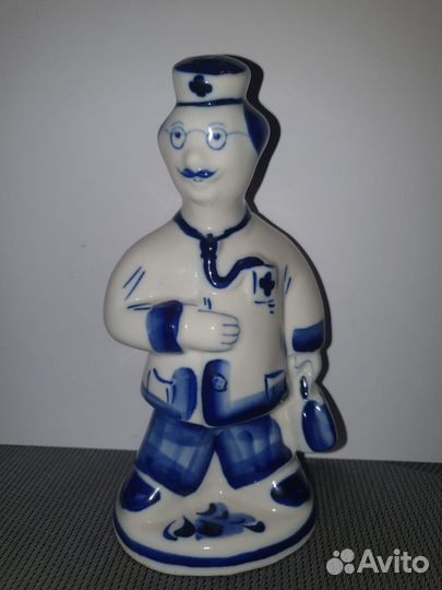 Статуэтка Доктор гжель