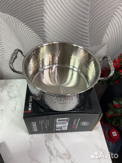 Кастрюля 24 см и 26 см