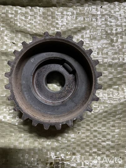 Шестерня коленвала Skoda Fabia 2001 1.4 AUB