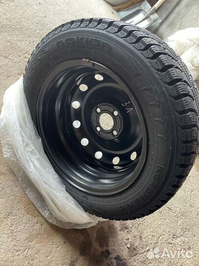 Nokian Tyres Nordman 5 185/65 R15