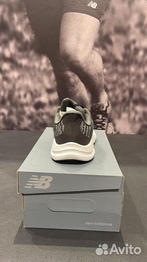 Кроссовки New Balance