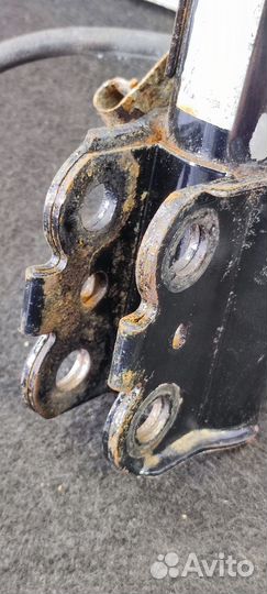 Стойка Chery Tiggo T11