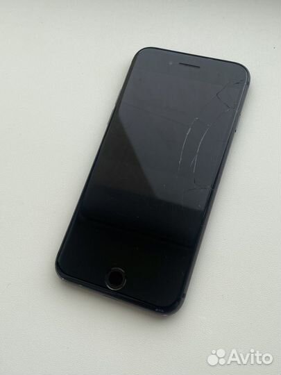 iPhone 8, 64 ГБ