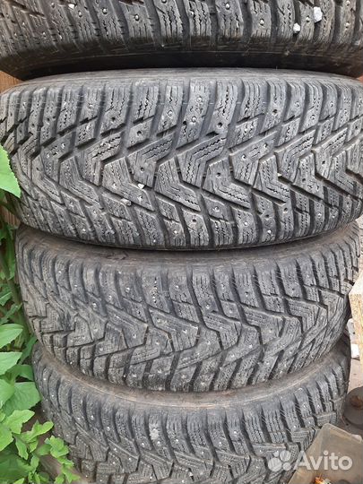 Hankook Zovac 2000 195/65 R15 200S