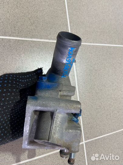 Корпус термостата Mitsubishi Mirage Dingo