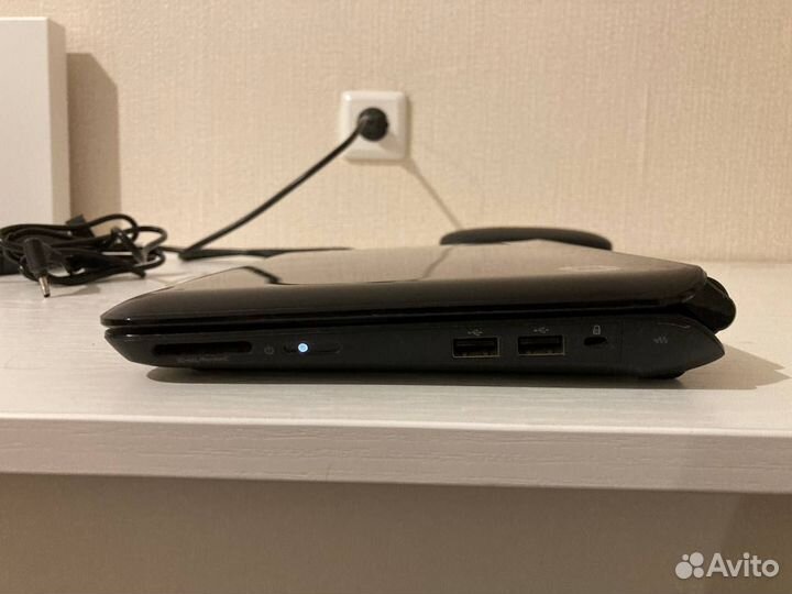Нетбук HP Mini