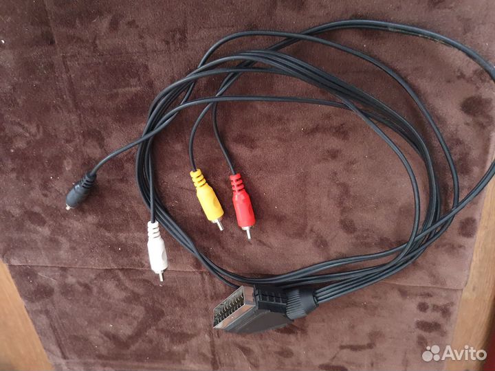 Kабель scart - 3 RCA