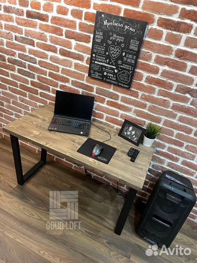 Компьютерный стол