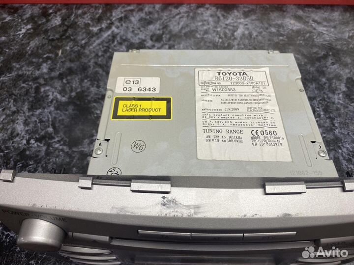 Штатная магнитола на toyota Camry v40