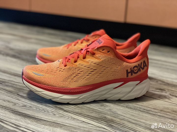 Hoka ONE ONE clifton 8