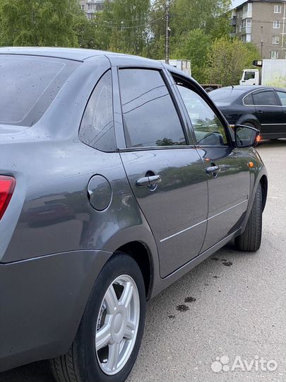 LADA Granta 1.6 МТ, 2014, 210 000 км