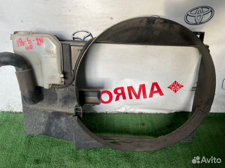 Диффузор радиатора Toyota Mark Ii Wagon Blit