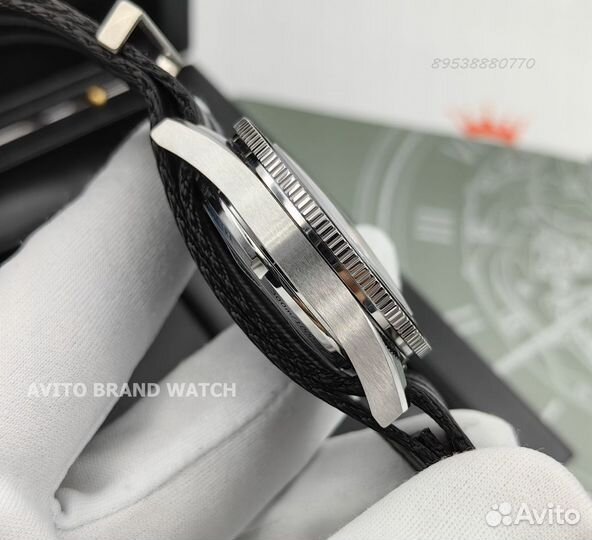 Часы Omega Seamaster 300 Spectre limited 007