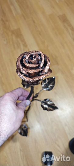 Кованая роза