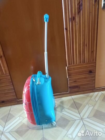 Чемодан детский